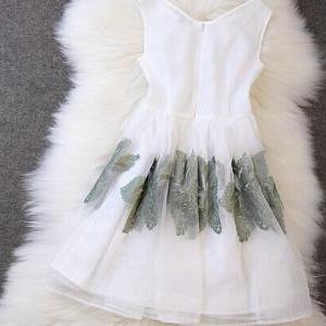 Fashion Silk Embroidered Dress Mx6125