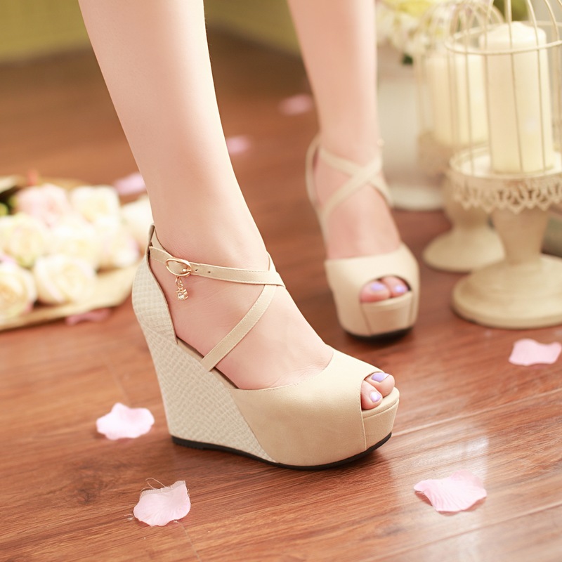 comfortable high heels uk